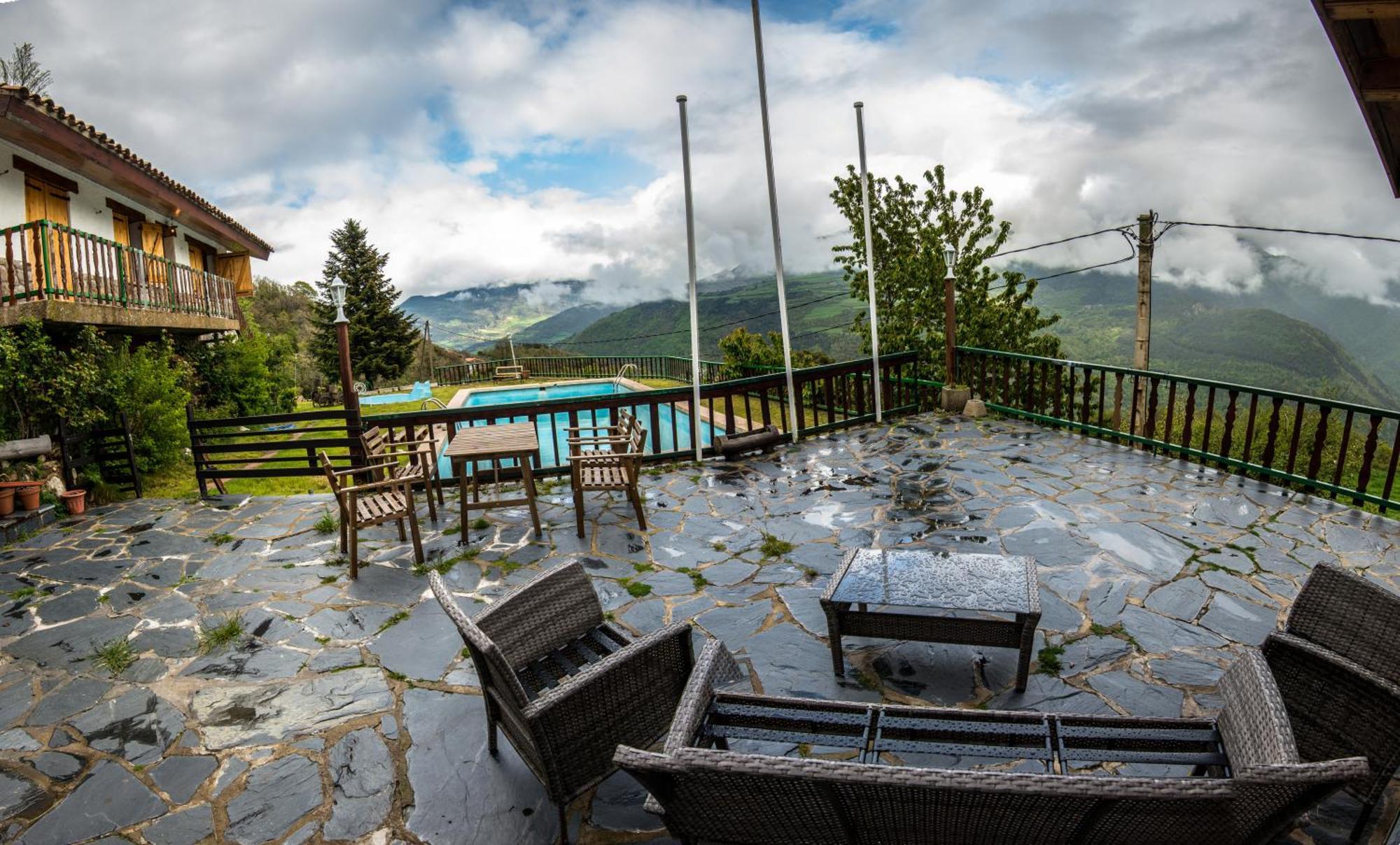 Hotel Terralta Campelles Bagian luar foto