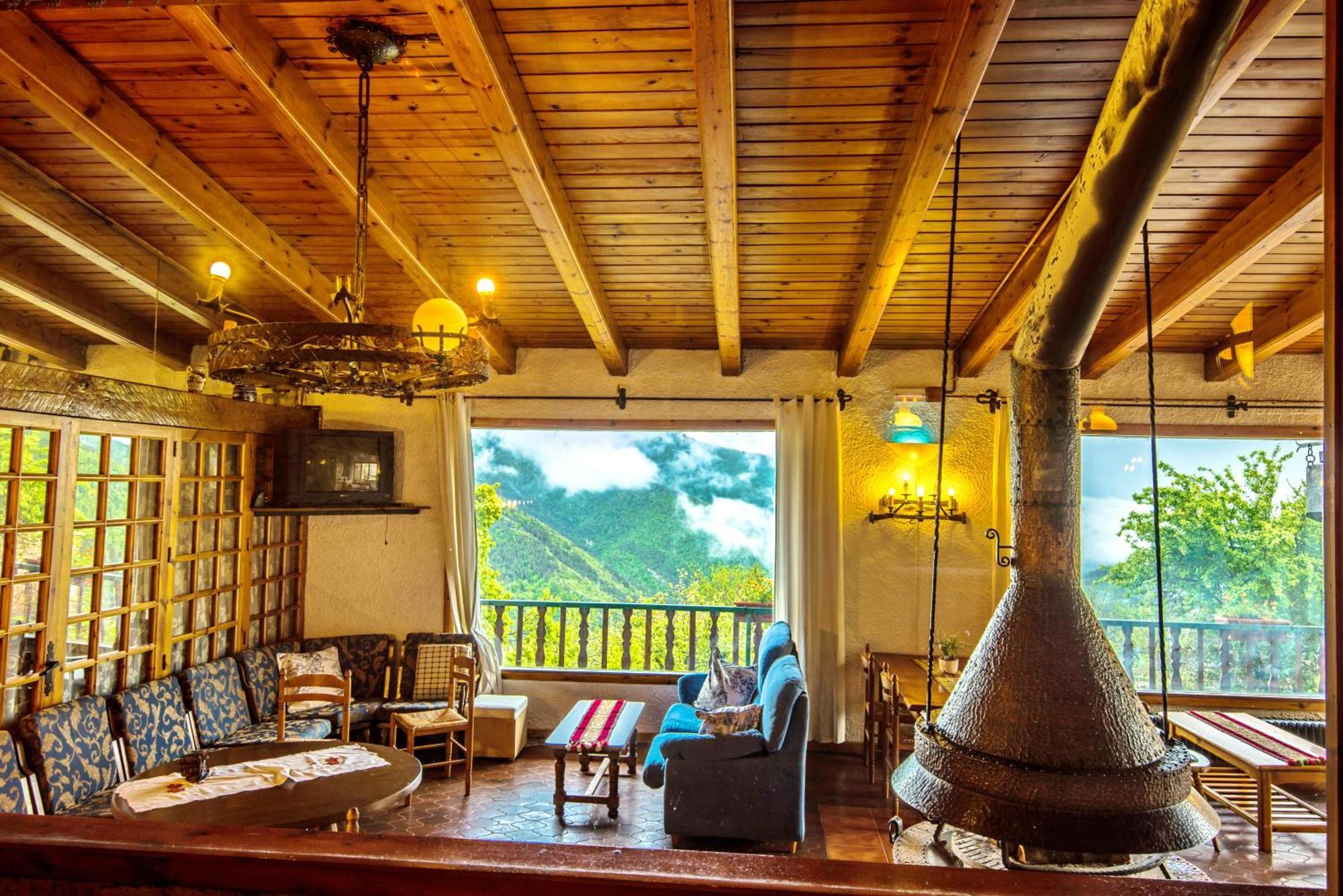 Hotel Terralta Campelles Bagian luar foto