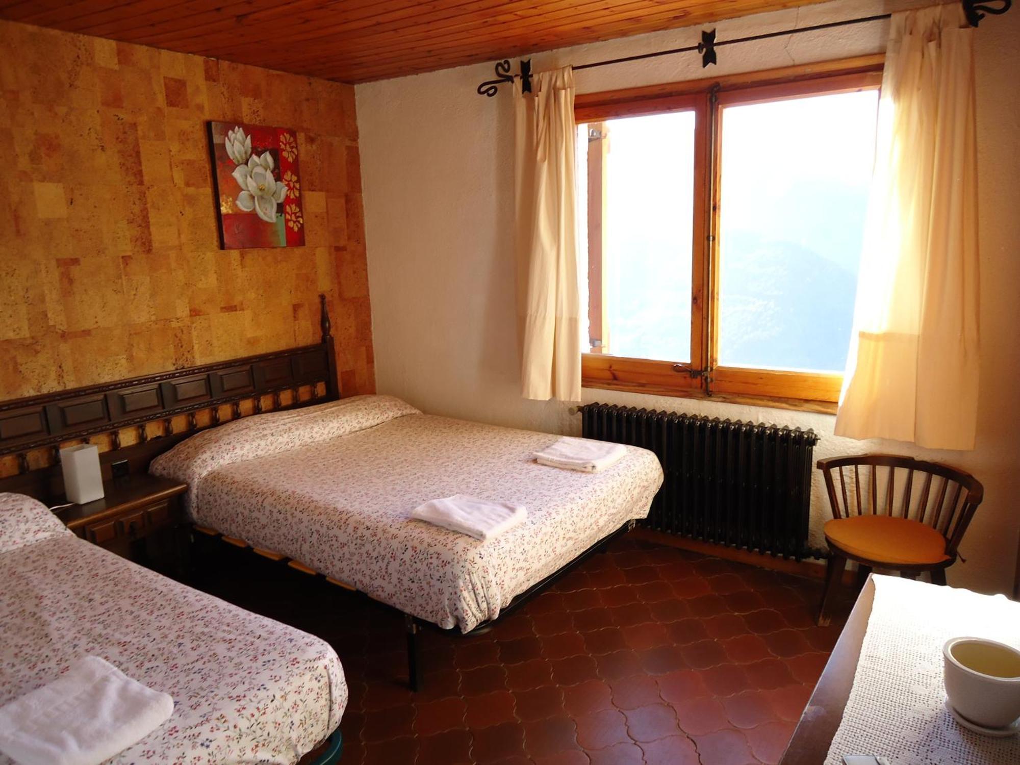 Hotel Terralta Campelles Bagian luar foto